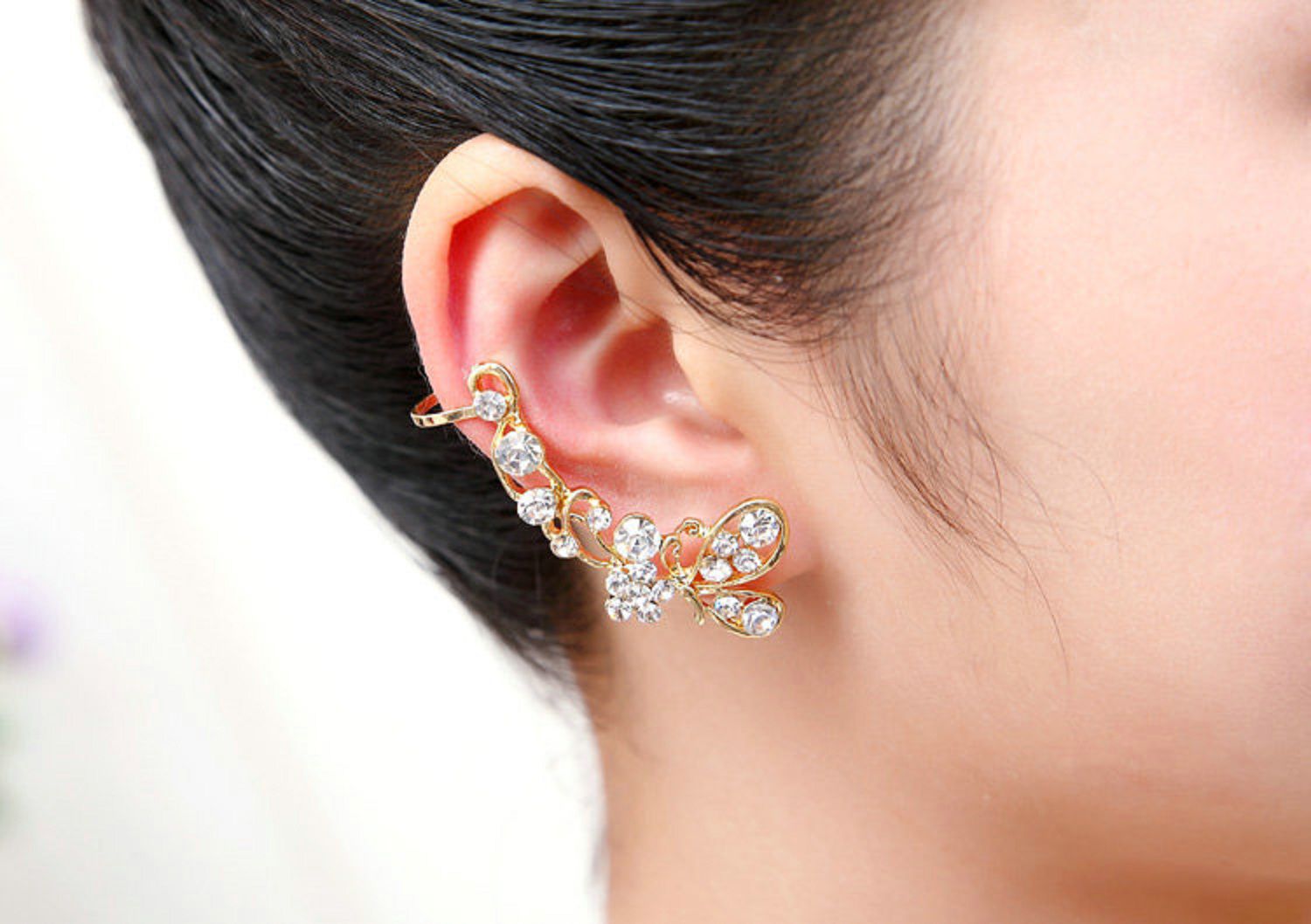 5 Fashionable Ways to Style Ear Cuff Earrings in 2020 - InSerbia News