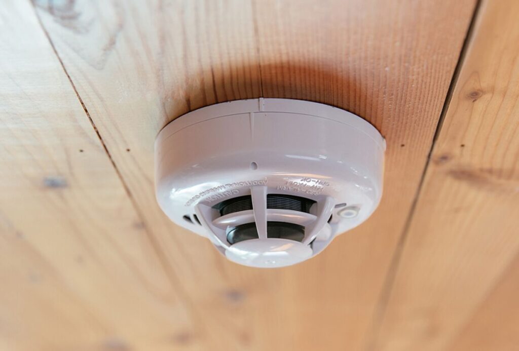 5 Places You Can Put a Smoke Detector in The House 2023 Guide