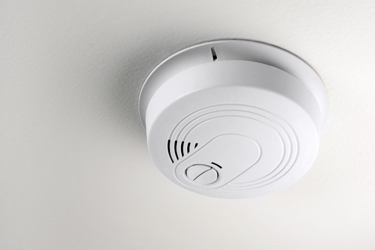 5 Places You Can Put a Smoke Detector in The House 2024 Guide
